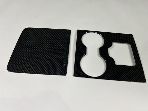 Tesla Model 3 e Y: cubierta de la consola central de carbono auténtico con ranura para tarjeta de acceso en alto brillo