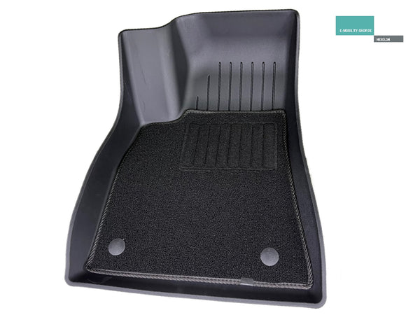 Tesla Model 3 Highland Luxus-Fußmatten-Set, 6-teilig - Gummimatte mit Velours-Auflage  Fahrerseite - E-Mobility Shop