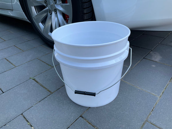 Car wash bucket - 17 liter capacity