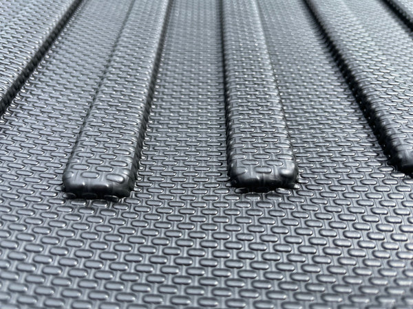 Tesla Model 3 trunk all-weather protective mat - striped design (M3 2021-2023)