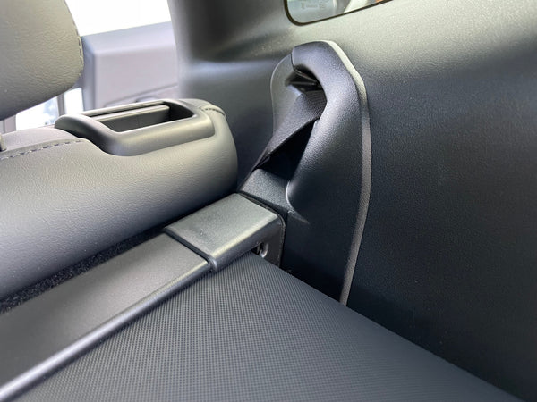 Tesla Model Y trunk roller blind - parcel shelf / load compartment cover rollable