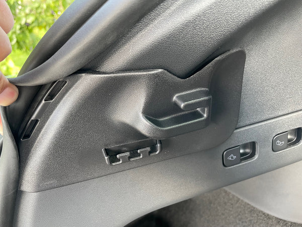 Tesla Model Y trunk roller blind - parcel shelf / load compartment cover rollable