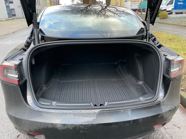 Tesla Model 3 trunk all-weather protective mat - striped design (M3 2021-2023)