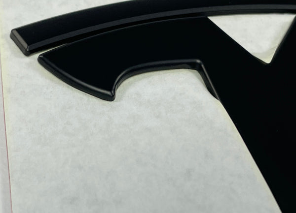 Tesla Model Y T-Logo metal - 2-piece set for exchange - black matt