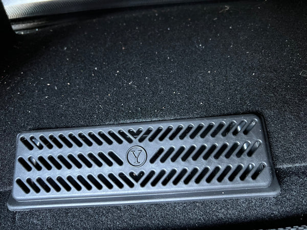 Tesla Model Y ventilation grille for the footwell ventilation - set of 2