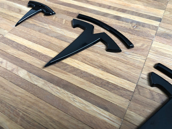 T-Logo set for front, rear and steering wheel for Model Y - caps