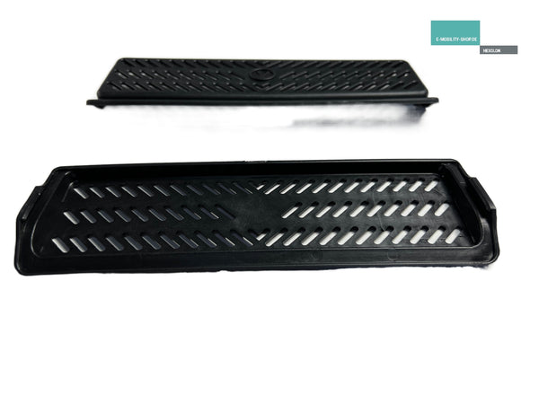 Tesla Model Y ventilation grille for the footwell ventilation - set of 2