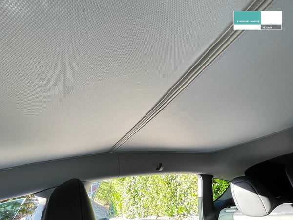 Tesla Model Y sun protection element - Two-part sun protection element